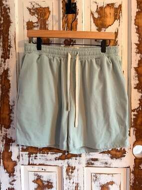 Massive Luxury Drawstring Super Soft Lounge Shorts Size Medium